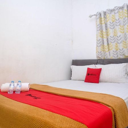 Hotel Reddoorz Near Politeknik Manado Esterno foto